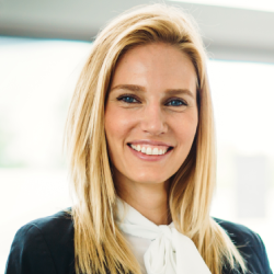 Emilie, Email advisor